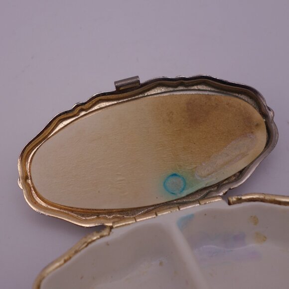 Vintage Metal Made in Japan Pill Box with Ceramic Top featuring Flower Design - Picture 13 of 14